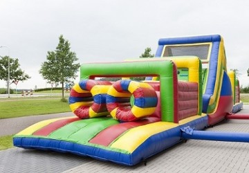 Jumpings 21 meter baan huren